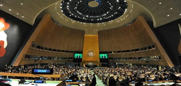 Генассамблея ООН приняла проект резолюции о правах человека в Крыму