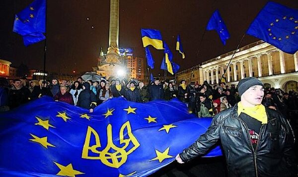 Игры закончились: над Украиной нависла нешуточная угроза, Евросоюз взялся за Киев всерьёз