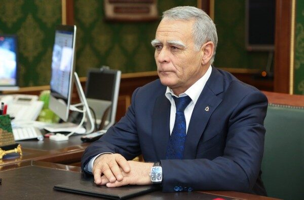 Мэр Назрани Тумгоев получил Орден "За заслуги перед Отечеством"