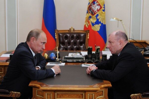 Потанин на встрече с Путиным хотел занять место президента