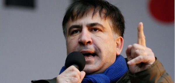 Саакашвили: Порошенко хочет вернуть Украину в газовую зависимость от агрессора