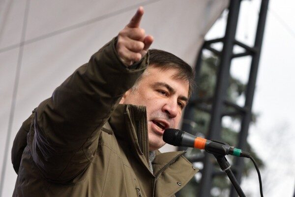 Саакашвили предложил установить диктатуру среднего класса в Украине