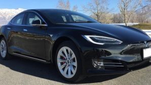 Из Tesla Model S сделали самый быстрый бронированный автомобиль
