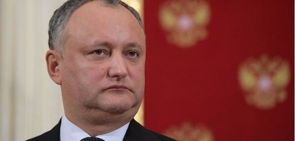 Конституционный суд Молдовы приостановил полномочия Додона