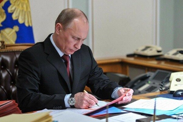 Путин подписал указ об изменении состава Совбеза