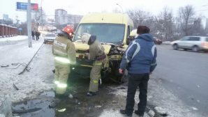 Ужасное ДТП с маршруткой в Астрахани – шесть человек пострадали