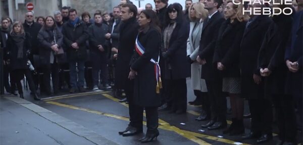 В Париже почтили память погибших при атаке на Charlie Hebdo