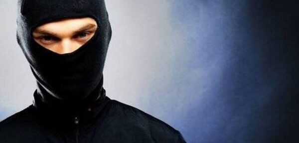 В Перми неизвестные в масках напали на школьников, 11 пострадавших