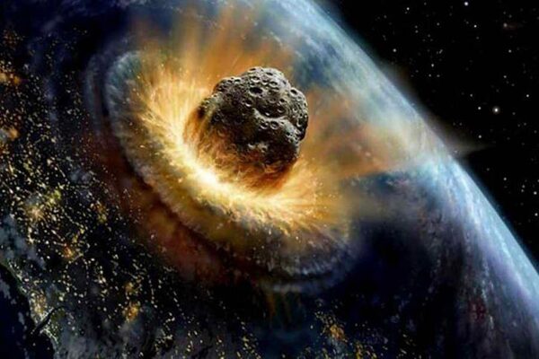 К Земле направляется огромный астероид: названа дата и жуткие последствия столкновения