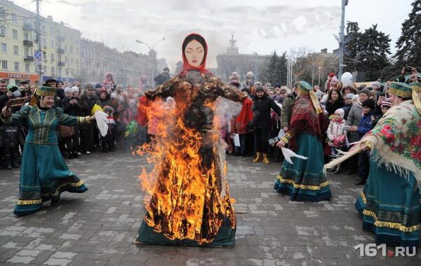 Масленица 2018: жители регионы России встретят любимый зимний праздник в феврале