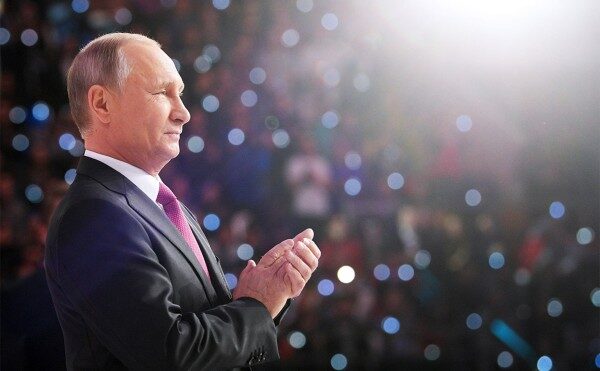 На сайте Путина появился раздел с агитационными видеороликами