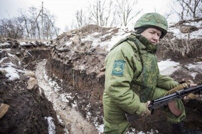 Ополченцы ДНР показали "гибрид" автомата Калашникова и зенитной установки