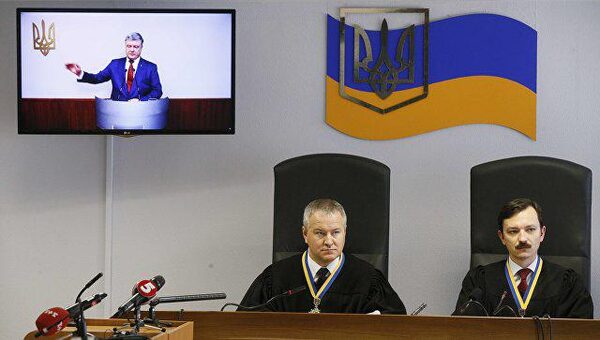 «Видел своими глазами»: испуганный Порошенко успел заметить российских военных в Крыму