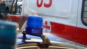 Автомобиль «ВАЗ» сбил на парковке двух женщин в Черногорске