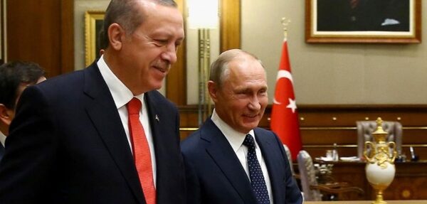 Эрдоган поздравил Путина с победой на выборах