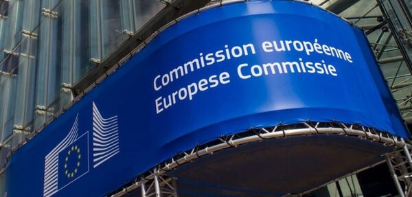Еврокомиссия официально предложила Украине 1 млрд евро