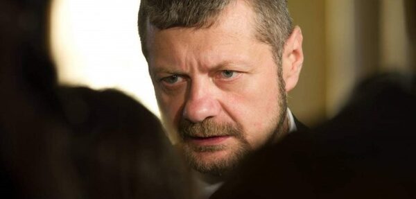 Мосийчук: Встреча с «порохоботами» дискредитировала президента