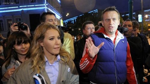 Навальный послал Собчак и ее поклонников к "чертовой матери"