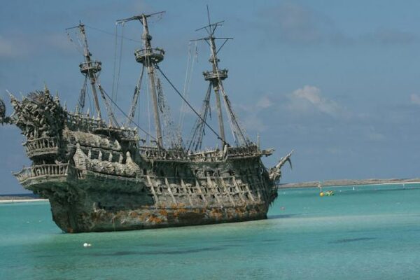 Обломки корабля XVIII века оказались на берегу Флориды – ученые