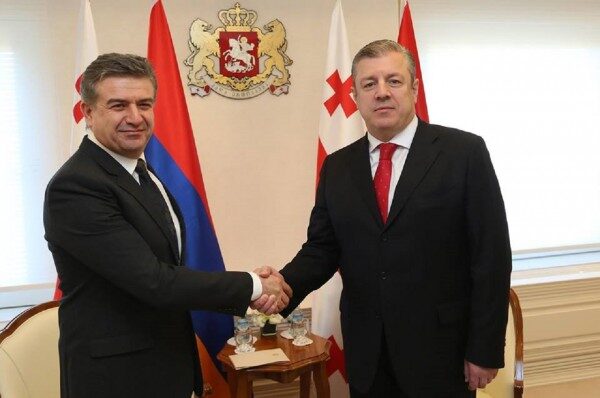 Премьер Грузии прибыл с визитом в Армению