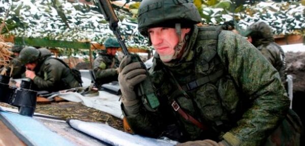Российские военные начали учения в Крыму