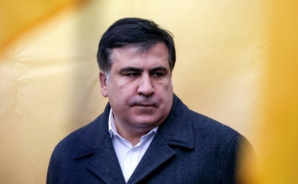 Саакашвили сравнил разгон демонстрантов с "выпихиванием" его из страны