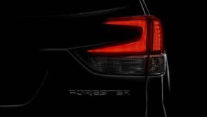 В Сети появился первый тизер нового кроссовера Subaru Forester