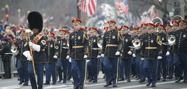 В США анонсировали первый за 27 лет военный парад