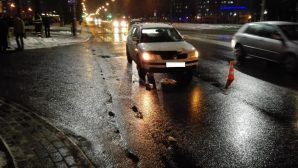 Водитель иномарки сбил женщину в Иванове и скрылся с места ДТП