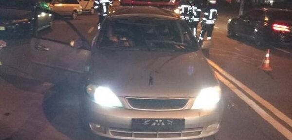 В Киеве взорвался автомобиль, есть погибший