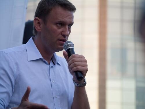 «Путину не до меня»: Навальный прокомментировал перенос своего суда