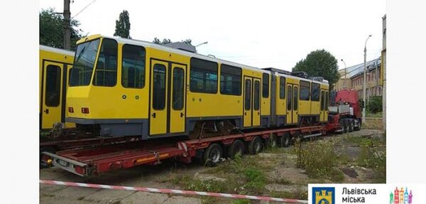 Во Львов привезли б/у трамваи из Германии