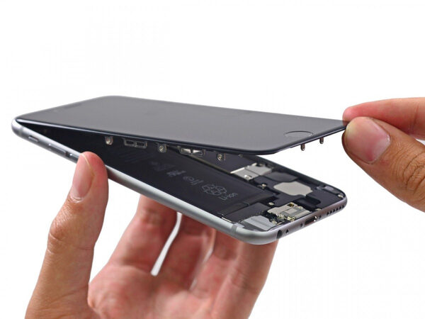 Есть ли смысл ремонтировать iPhone?