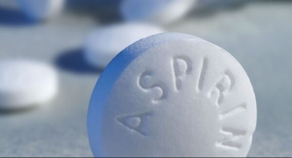 Польза аспирина опровергнута беспощадными учеными, никакой защиты от инсультов, инфарктов и рака