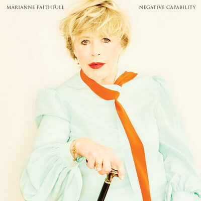 Марианна Фэйтфулл выпустила альбом «Negative Capability»