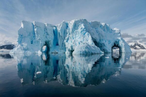 Зловещее исчезновение в Антарктиде заставило NASA бить тревогу