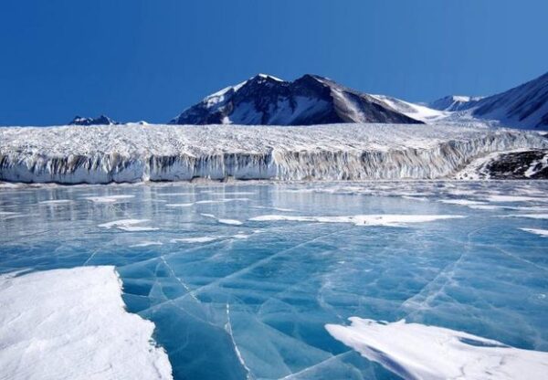 В Антарктиде ученые добрались до самого загадочного озера: теперь будет раскрыто несколько тайн