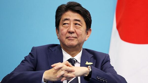 В Японии официально объявили о визите Синдзо Абэ в Россию