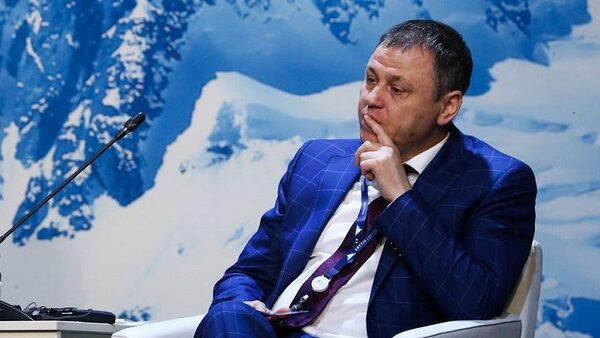 Бывшего главу банка «Открытие» объявили в розыск за растрату 34 миллиардов рублей