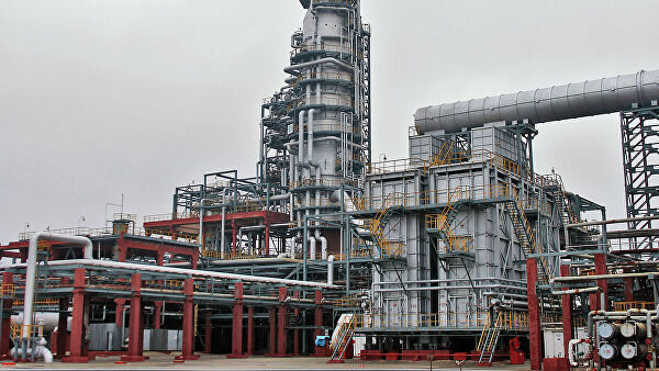 Белорусским НПЗ предрекли крах из-за замены российской нефти