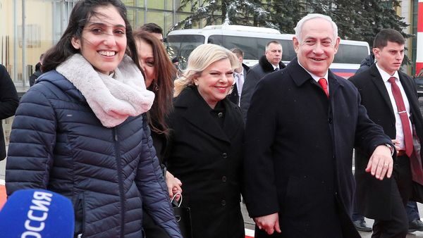 Помилованная Путиным израильтянка Иссахар вернулась домой