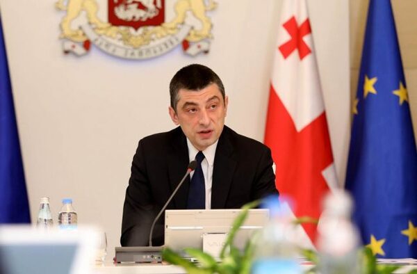 Правящая партия Грузии готова ответить на острые вопросы сенаторов США