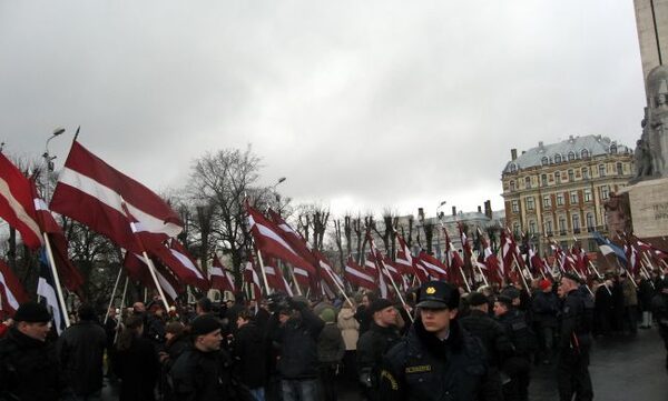 38 евродепутатов призвали Латвию не прославлять легионеров «Ваффен-СС»