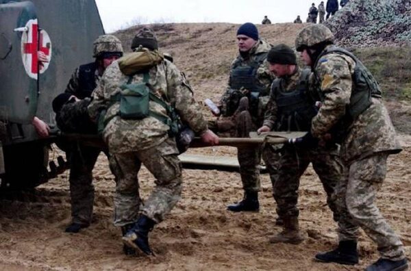 Бойцы ВСУ жестоко избиты в Донбассе