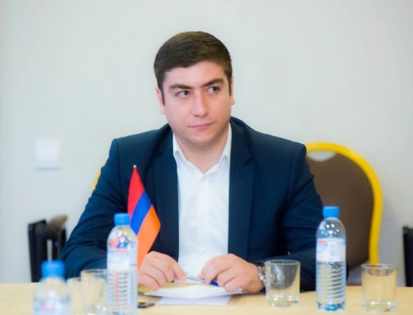 Экономика Армении при Николе Пашиняна растет на «старых дрожжах» — эксперт