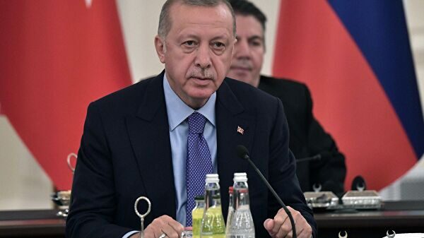 Крымские татары назвали позицию Эрдогана по Крыму лишенной логики