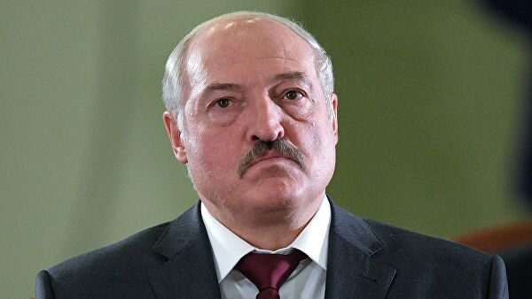 Лукашенко во вторник проведет встречу с главой "Роснефти" Сечиным
