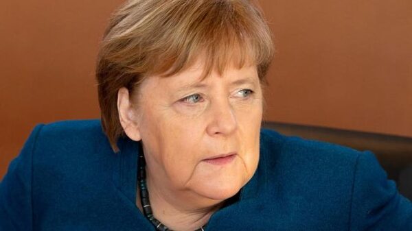 Меркель начала репрессии