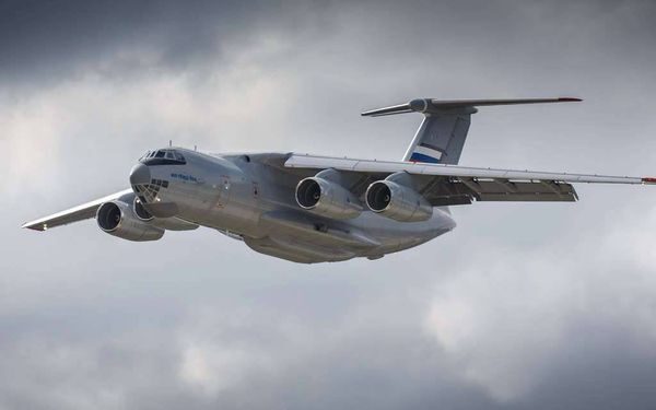 Минобороны скрытно перебросило самолеты для эвакуации россиян из Китая