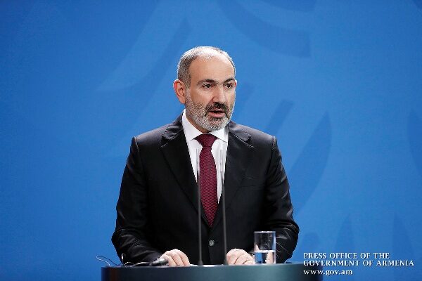Пашинян предупредил Баку: Нападение на Карабах — нападение на Армению